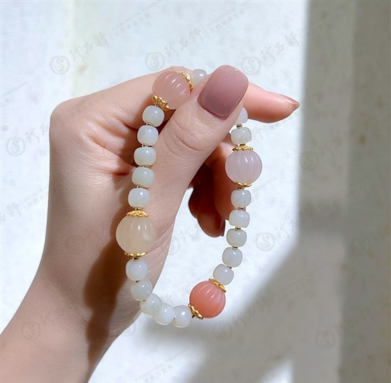 珍石轩和田玉藕粉手串01