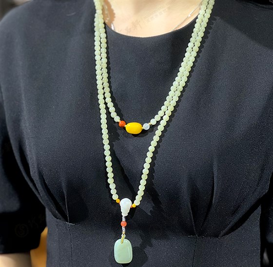 珍石轩和田玉斜挎链02