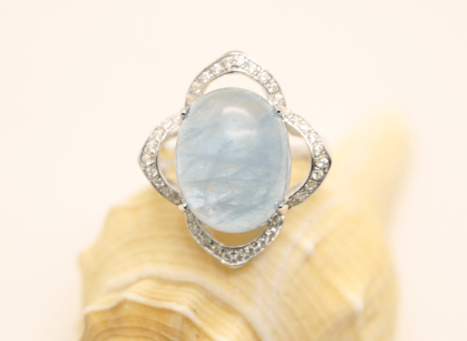 珍石轩海蓝宝戒指海蓝宝与世界各国王室的跨世纪情缘