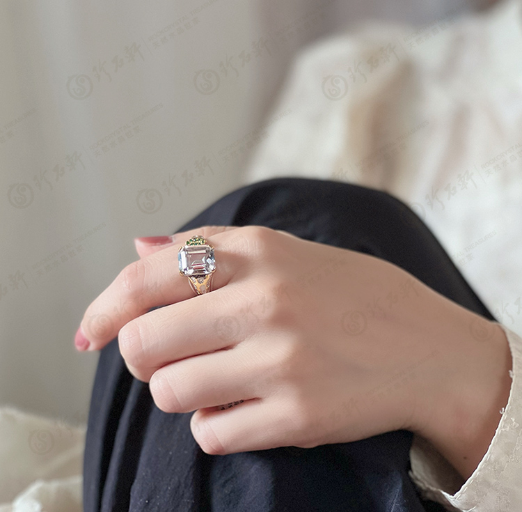S925银镶白水晶戒指设计师款