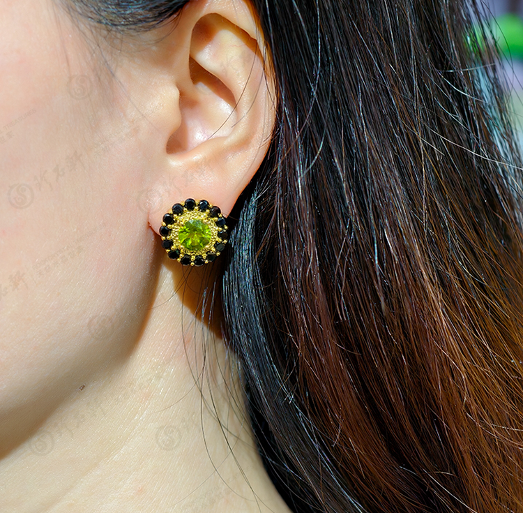 S925意大利手工银镶橄榄石耳钉